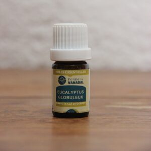Huile essentielle bio d'Eucalyptus globuleux